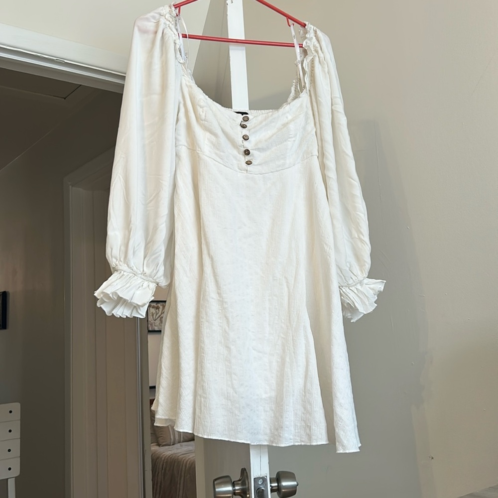 Lulu’s white dress. Size large worn once